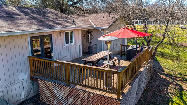 17108 Penn Valley Dr, Penn Valley, CA 95946