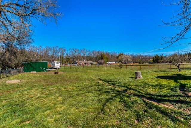 17108 Penn Valley Dr, Penn Valley, CA 95946