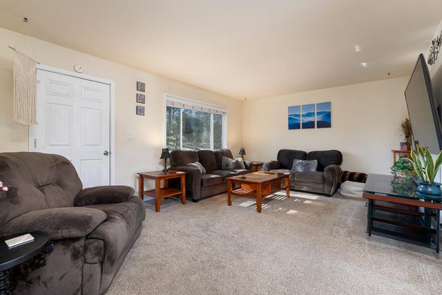 17108 Penn Valley Dr, Penn Valley, CA 95946