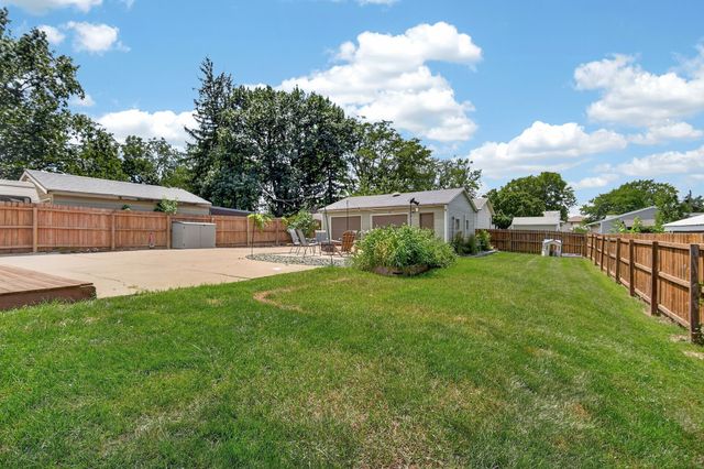 3826 E 40th Street, Des Moines, IA 50317