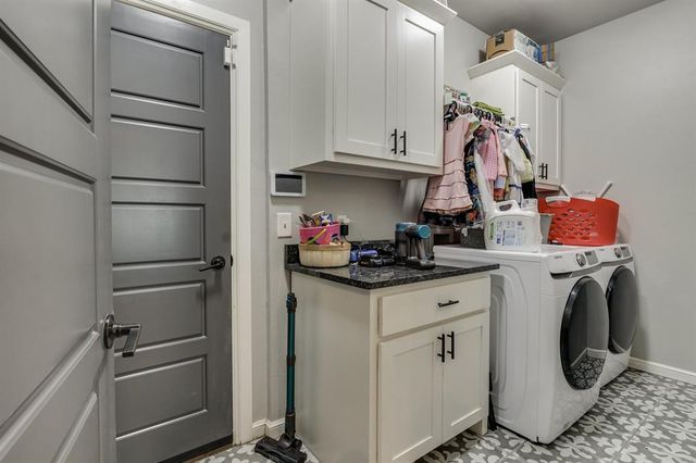 1711 W Blake Way, Mustang, OK 73064