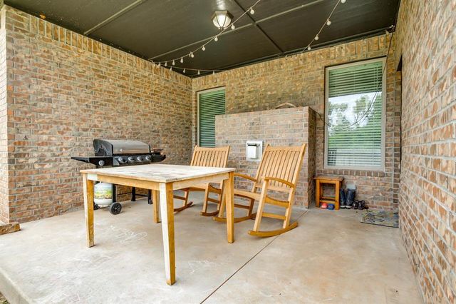 1711 W Blake Way, Mustang, OK 73064