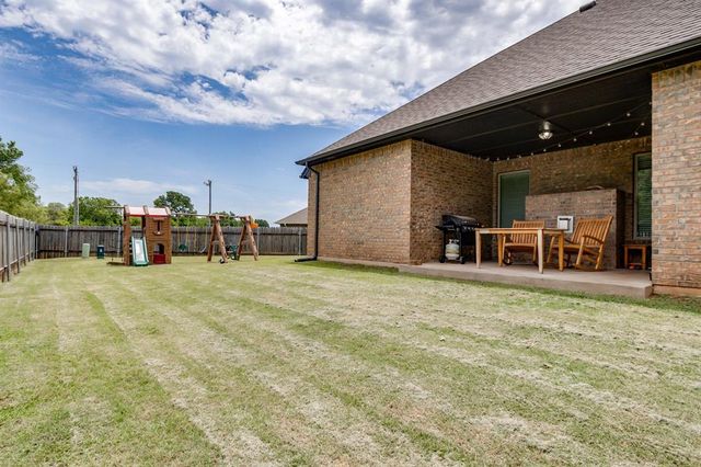 1711 W Blake Way, Mustang, OK 73064
