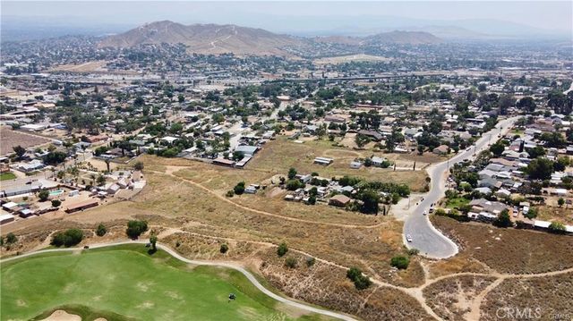 3450 Scenic Drive, Riverside, CA 92509