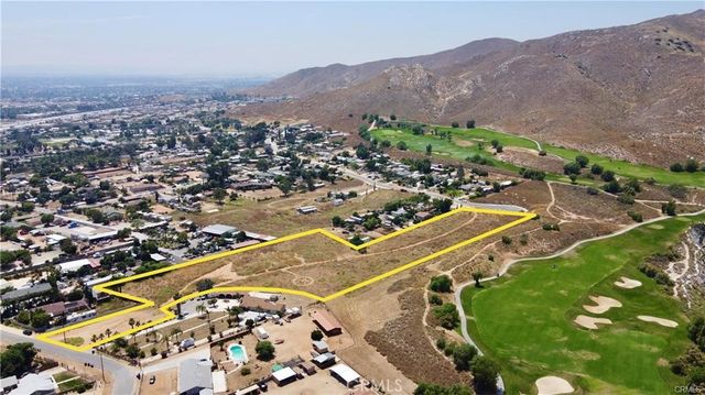 3450 Scenic Drive, Riverside, CA 92509