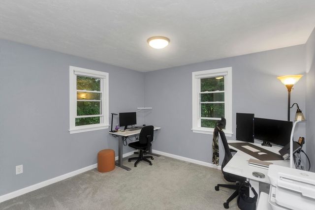 22 Porter St, Shirley, MA 01464
