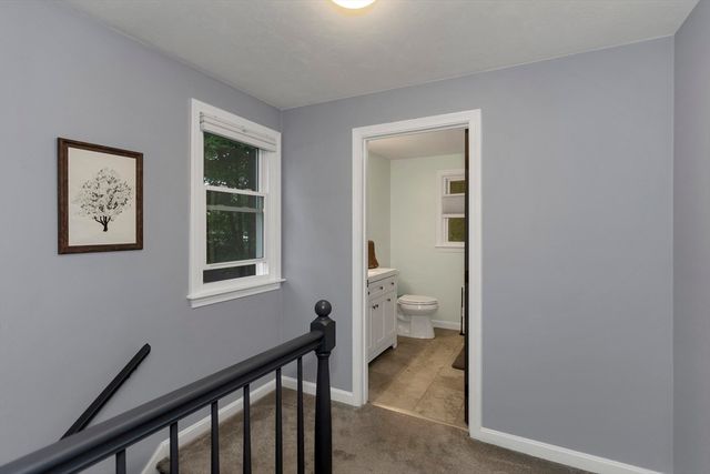 22 Porter St, Shirley, MA 01464