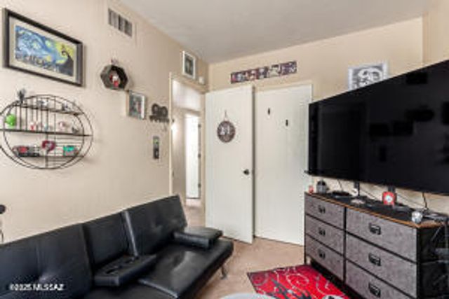 7548 E Wesley Place, Tucson, AZ 85710