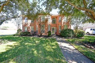 1010 High Ridge Drive, Friendswood, TX 77546