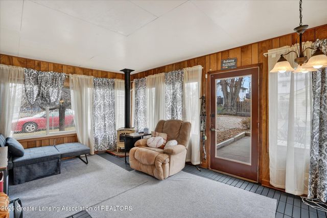 3227 Glasgow Drive, Lansing, MI 48911