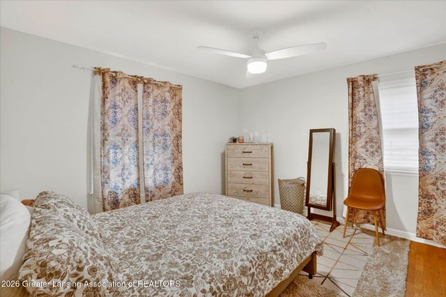 3227 Glasgow Drive, Lansing, MI 48911