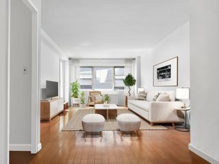 211 E 53RD Street # 12F, New York City, NY 10022