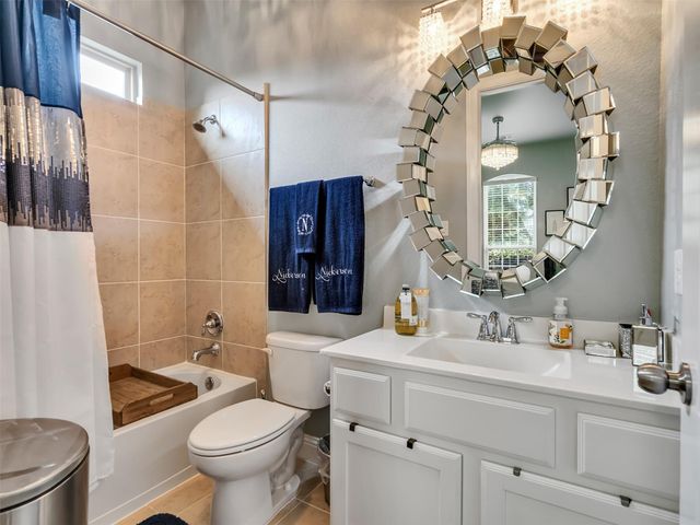 8911 Leaning Hollow Lane, Spring, TX 77379