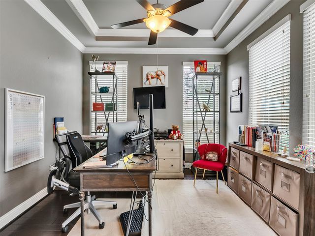 8911 Leaning Hollow Lane, Spring, TX 77379