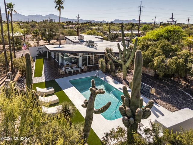 7341 N Ellison Drive, Tucson, AZ 85704