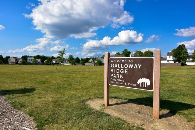 5710 English Rose Drive, Galloway, OH 43119