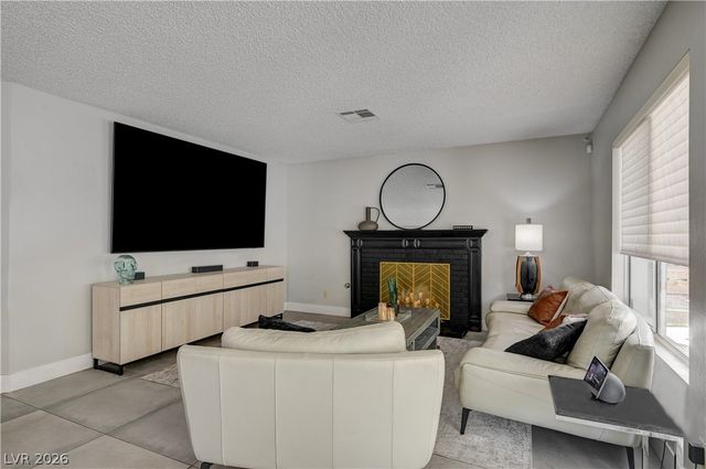 9440 Abalone Way, Las Vegas, NV 89117