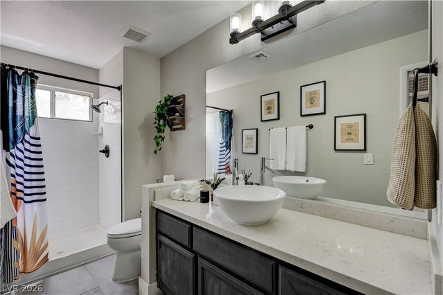 9440 Abalone Way, Las Vegas, NV 89117