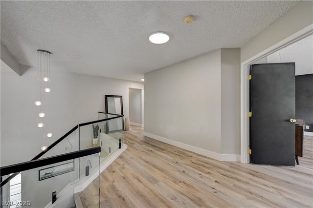 9440 Abalone Way, Las Vegas, NV 89117