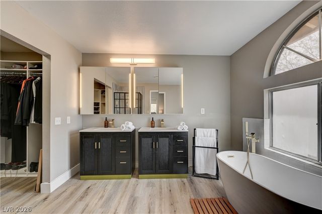 9440 Abalone Way, Las Vegas, NV 89117