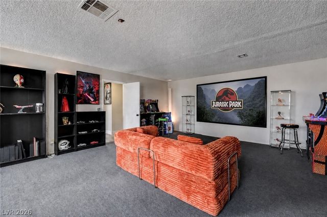 9440 Abalone Way, Las Vegas, NV 89117