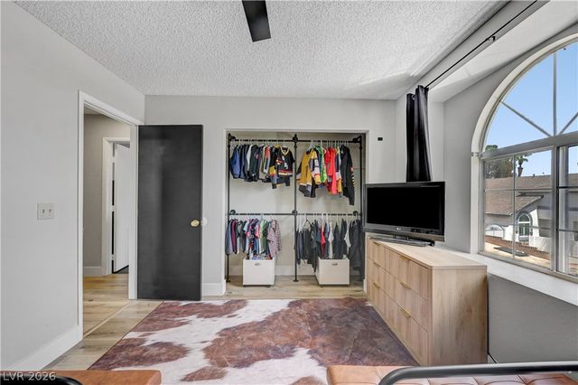 9440 Abalone Way, Las Vegas, NV 89117