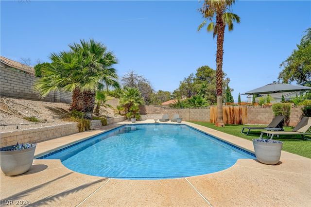 9440 Abalone Way, Las Vegas, NV 89117