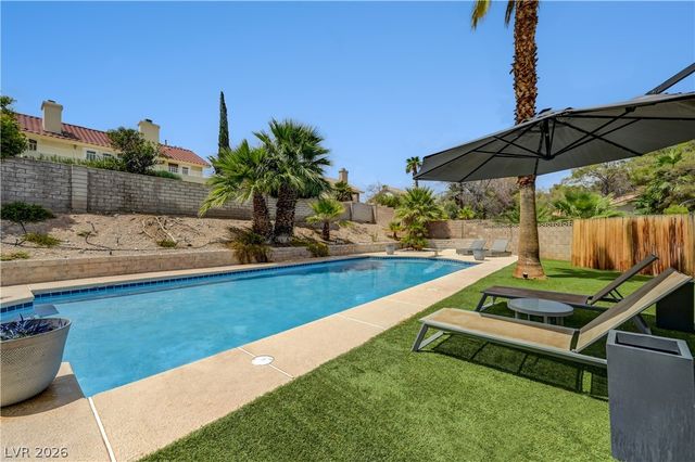 9440 Abalone Way, Las Vegas, NV 89117