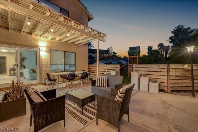 9440 Abalone Way, Las Vegas, NV 89117