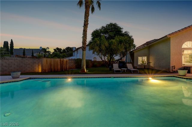 9440 Abalone Way, Las Vegas, NV 89117