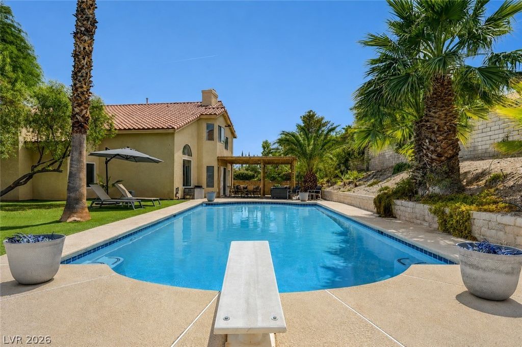 9440 Abalone Way, Las Vegas, NV 89117