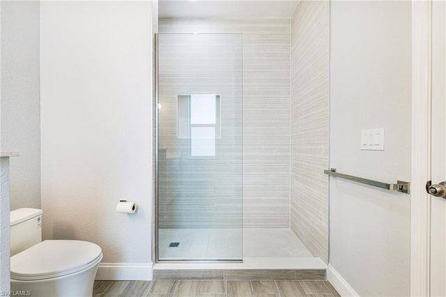 1909 Moore AVE, Lehigh Acres, FL 33972