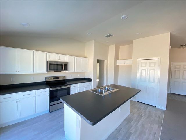 361 MARION OAKS MANOR, Ocala, FL 34473