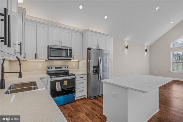 191 SHENANDOAH RANCH RD, Harpers Ferry, WV 25425