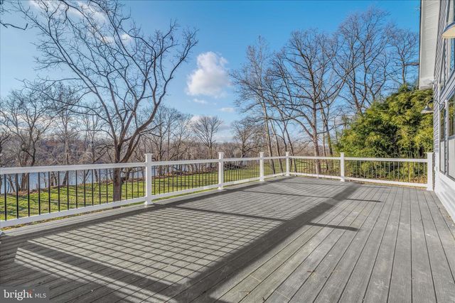 191 SHENANDOAH RANCH RD, Harpers Ferry, WV 25425