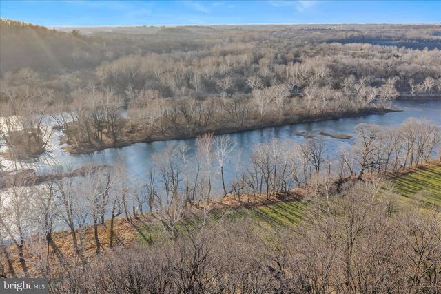 191 SHENANDOAH RANCH RD, Harpers Ferry, WV 25425