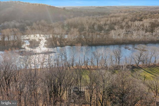 191 SHENANDOAH RANCH RD, Harpers Ferry, WV 25425