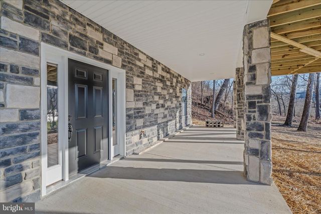 191 SHENANDOAH RANCH RD, Harpers Ferry, WV 25425