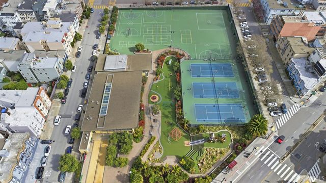 2011 Powell Street, San Francisco, CA 94133