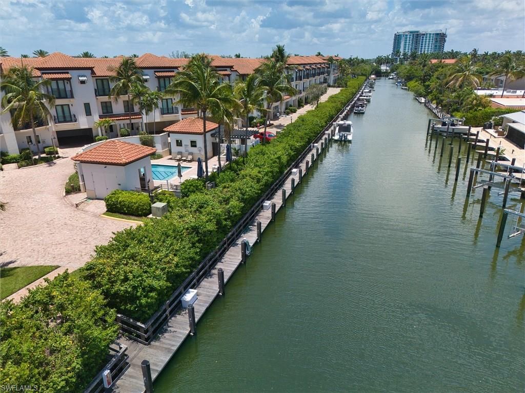 1500 5th AVE S, NAPLES, FL 34102 — exterior