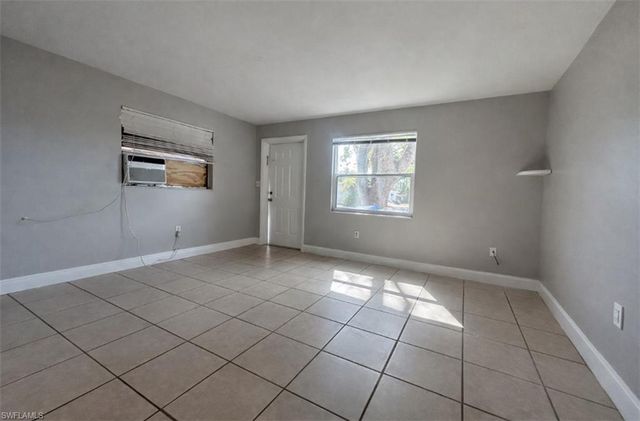 919 Freemont ST, Fort Myers, FL 33916