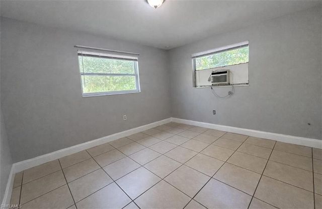 919 Freemont ST, Fort Myers, FL 33916