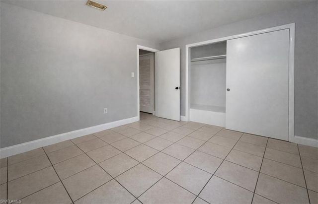 919 Freemont ST, Fort Myers, FL 33916
