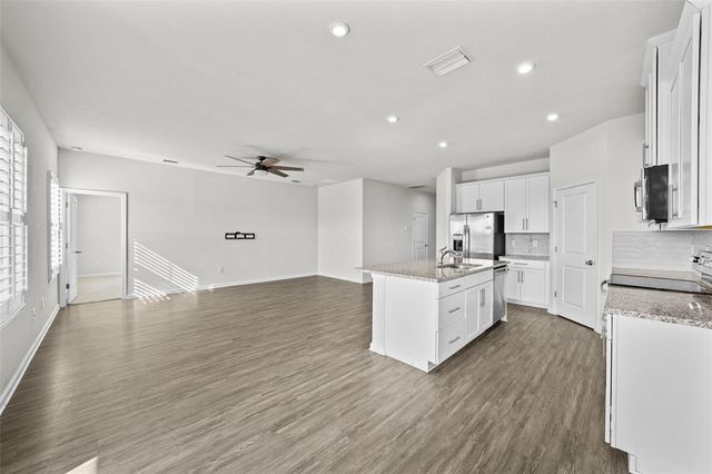 8852 PRAIRIE CREEK DRIVE, New Port Richey, FL 34655
