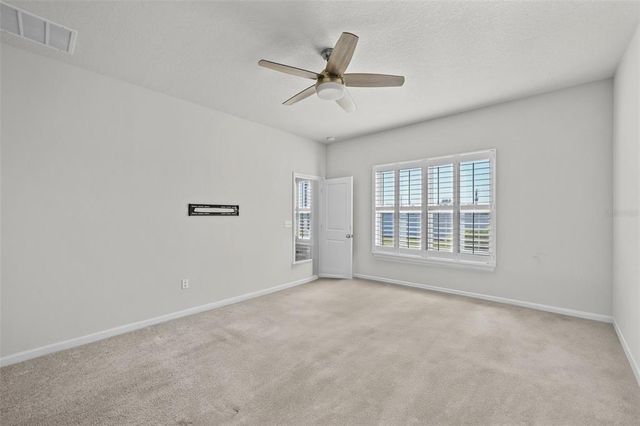 8852 PRAIRIE CREEK DRIVE, New Port Richey, FL 34655