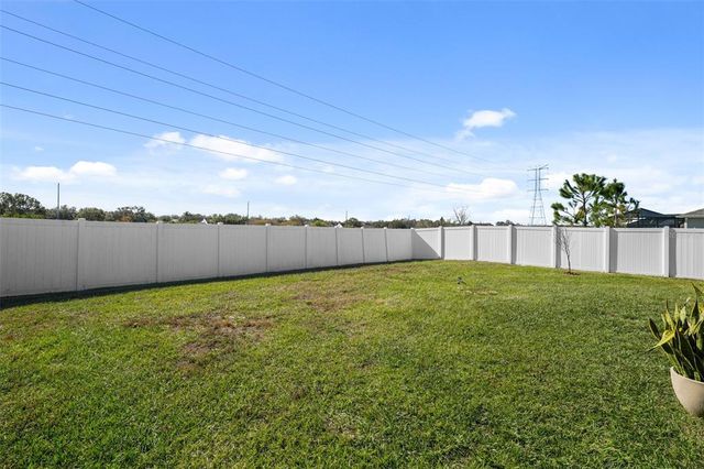 8852 PRAIRIE CREEK DRIVE, New Port Richey, FL 34655