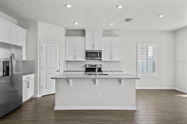 8852 PRAIRIE CREEK DRIVE, New Port Richey, FL 34655