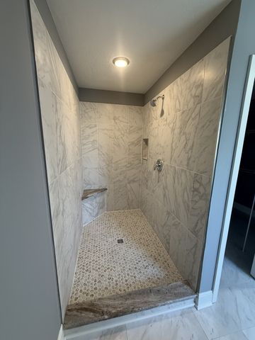 1030 Tower Hill Ln, Hendersonville, TN 37075