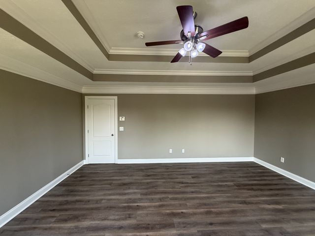 1030 Tower Hill Ln, Hendersonville, TN 37075