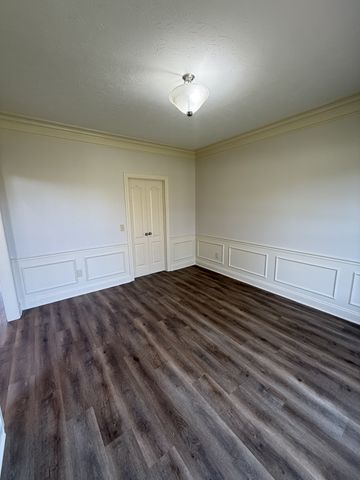 1030 Tower Hill Ln, Hendersonville, TN 37075